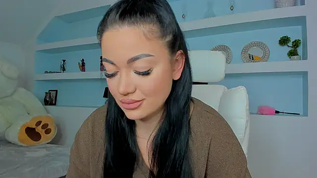 Snapshot of juliexxx chatting on 5, 11, 2025 juliexxx online show from 5, 11, 2025