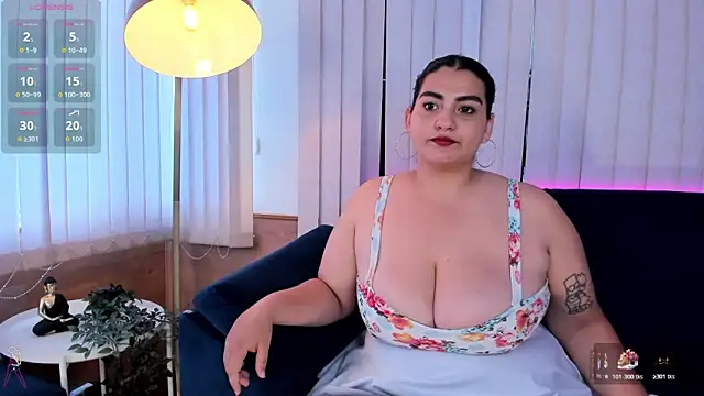 Snapshot of kendra_crow chatting on 21, 11, 2025 kendra crow online show from 21, 11, 2025