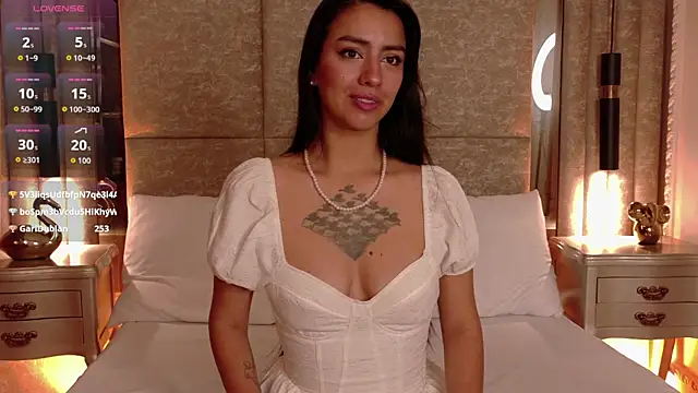 Penelope-Cross online show from 6, 11, 2025