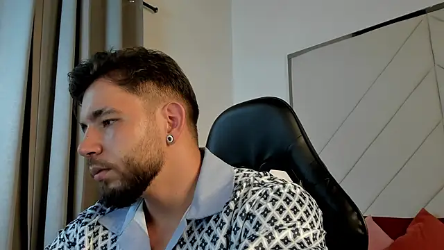 JACKSON STIFLER online show from 11, 4, 2026