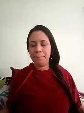 Snapshot of LeilaTaylor chatting on 13, 11, 2025 LeilaTaylor online show from 13, 11, 2025