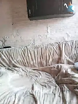 Snapshot of Catalina_Bairon chatting on 4, 2, 2026 Catalina Bairon online show from 4, 2, 2026