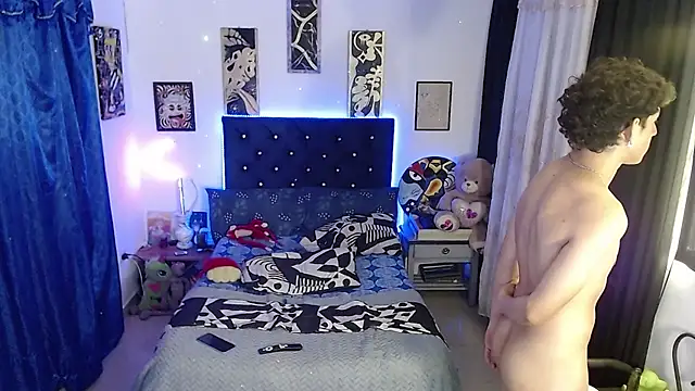 Snapshot of Yorsamm_and_friends chatting on 1, 12, 2025 Yorsamm and friends online show from 1, 12, 2025