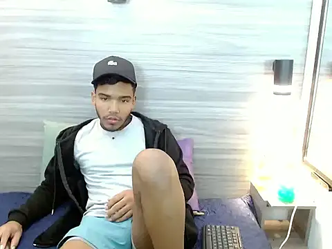 Snapshot of CamiloBuck chatting on 23, 10, 2025 CamiloBuck online show from 23, 10, 2025