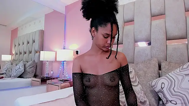 Snapshot of karolebonyy chatting on 16, 11, 2025 karolebonyy online show from 16, 11, 2025