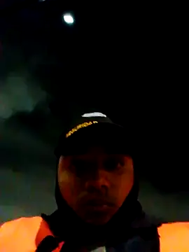 Snapshot of Elcrocans23-06 chatting on 31, 10, 2025 Elcrocans23-06 online show from 31, 10, 2025