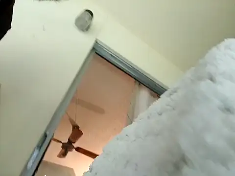 Snapshot of KosherCo313 chatting on 23, 10, 2025 KosherCo313 online show from 23, 10, 2025