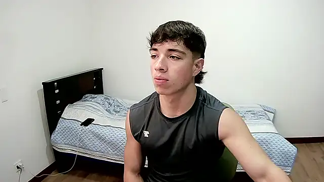 JUSTIN JHONS online show from 1, 11, 2025