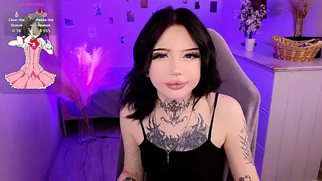 Snapshot of Emma_Kirks chatting on 16, 6, 2026 Emma Kirks online show from 16, 6, 2026