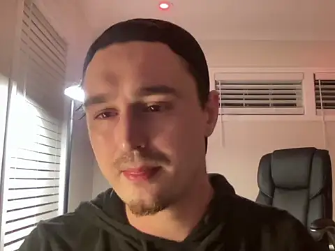 Snapshot of andrenoma427 chatting on 7, 11, 2025 andrenoma427 online show from 7, 11, 2025