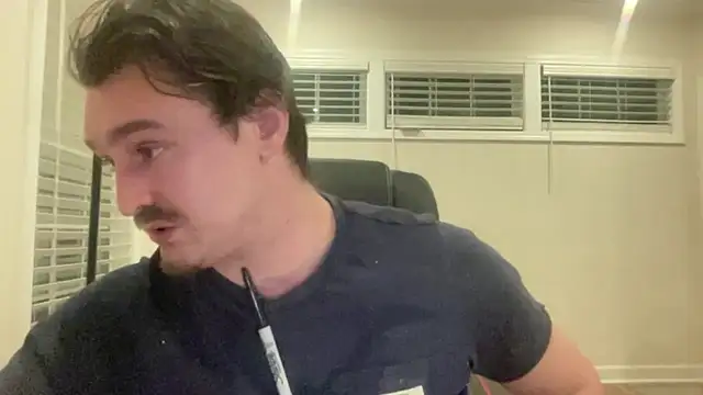 Snapshot of andrenoma427 chatting on 14, 12, 2025 andrenoma427 online show from 14, 12, 2025