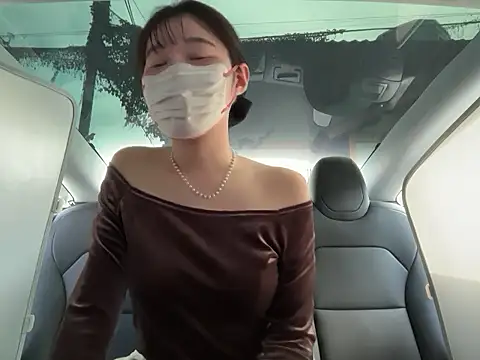 karenchaaan online show from 29, 10, 2025