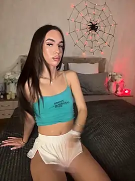 Snapshot of LuxBrunette- chatting on 24, 10, 2025 LuxBrunette- online show from 24, 10, 2025