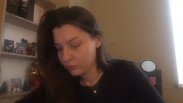 Snapshot of DollyRoma chatting on 18, 12, 2025 DollyRoma online show from 18, 12, 2025