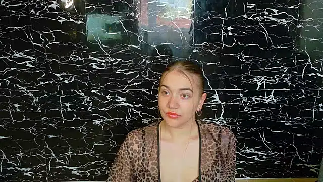 Snapshot of Biancka_ chatting on 7, 5, 2026 Biancka online show from 7, 5, 2026