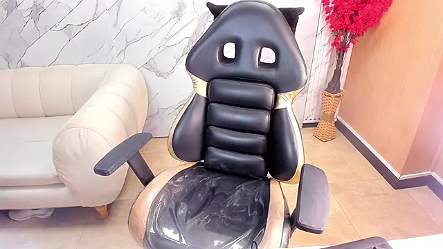 Snapshot of andrea_tasty_tf chatting on 15, 12, 2025 andrea tasty tf online show from 15, 12, 2025