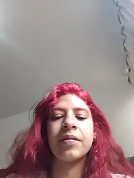 Snapshot of Lunatemptress4 chatting on 5, 12, 2025 Lunatemptress4 online show from 5, 12, 2025