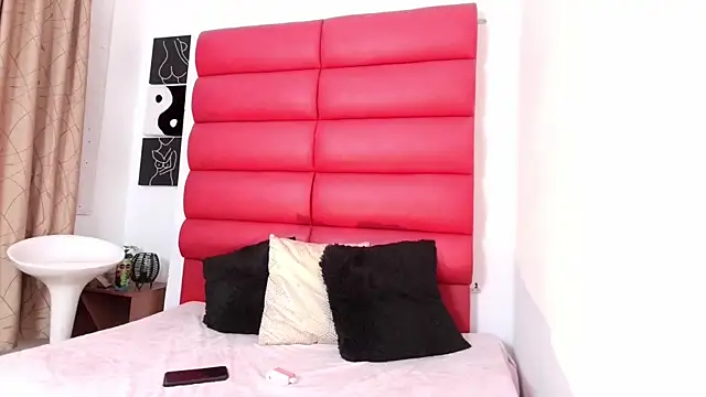 oliviamonroe online show from 5, 11, 2025