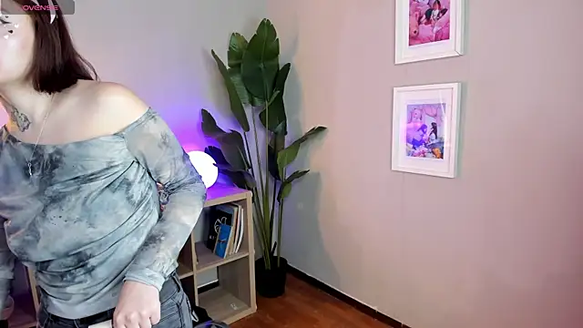 lexirouge   online show from 30, 10, 2025