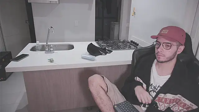 Snapshot of dan_and_daya chatting on 21, 11, 2025 dan and daya online show from 21, 11, 2025