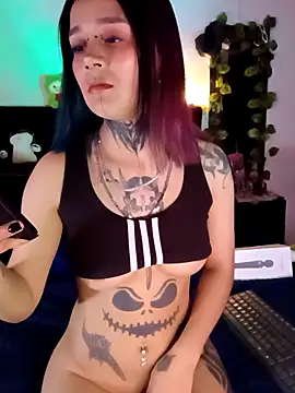 SharonSalazar online show from 2, 4, 2026