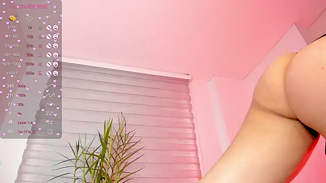 Snapshot of imsofi_kf chatting on 17, 11, 2025 imsofi kf online show from 17, 11, 2025