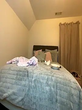 Snapshot of ForbiddenAddictions chatting on 19, 11, 2025 ForbiddenAddictions online show from 19, 11, 2025