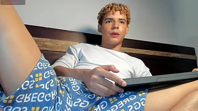 Daark Eros online show from 13, 11, 2025