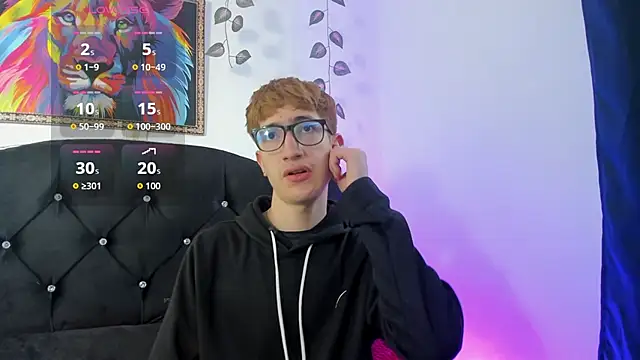 Snapshot of Erick_Taylor3 chatting on 14, 11, 2025 Erick Taylor3 online show from 14, 11, 2025