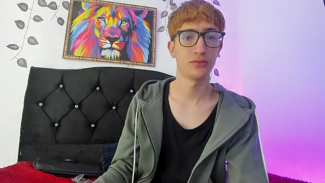 Snapshot of Erick_Taylor3 chatting on 15, 11, 2025 Erick Taylor3 online show from 15, 11, 2025