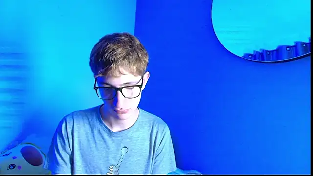 Snapshot of Erick_Taylor3 chatting on 1, 2, 2026 Erick Taylor3 online show from 1, 2, 2026