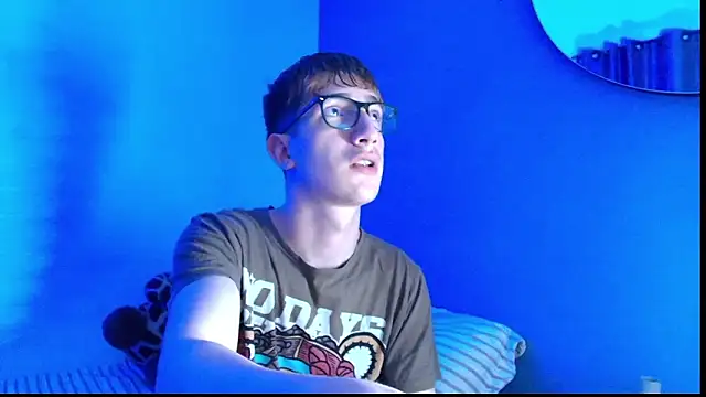 Snapshot of Erick_Taylor3 chatting on 3, 2, 2026 Erick Taylor3 online show from 3, 2, 2026