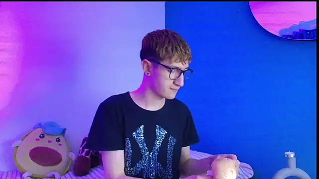 Snapshot of Erick_Taylor3 chatting on 6, 2, 2026 Erick Taylor3 online show from 6, 2, 2026