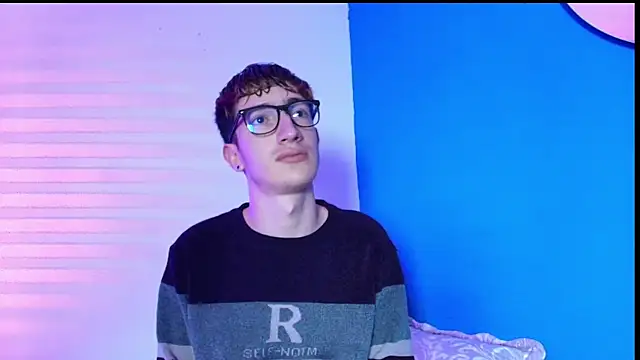 Snapshot of Erick_Taylor3 chatting on 14, 2, 2026 Erick Taylor3 online show from 14, 2, 2026