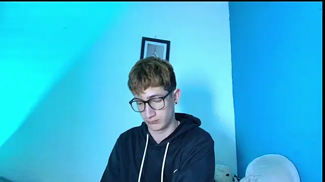 Snapshot of Erick_Taylor3 chatting on 26, 2, 2026 Erick Taylor3 online show from 26, 2, 2026