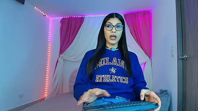 Arimoonn online show from 7, 4, 2026