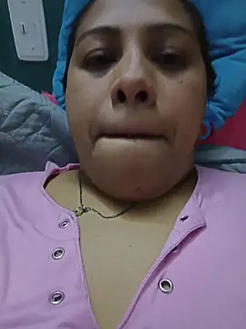 Snapshot of marimar_24 chatting on 11, 11, 2025 marimar 24 online show from 11, 11, 2025