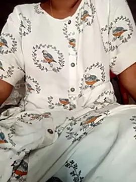 Snapshot of vedha4112telugu chatting on 27, 7, 2026 vedha4112telugu online show from 27, 7, 2026