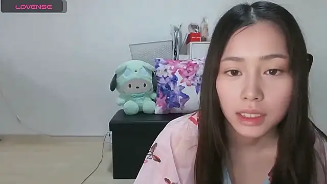 Snapshot of rinrincom chatting on 8, 11, 2025 rinrincom online show from 8, 11, 2025