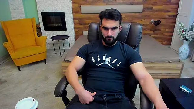 Snapshot of MicahLane chatting on 19, 11, 2025 MicahLane online show from 19, 11, 2025