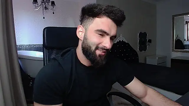 Snapshot of MicahLane chatting on 19, 4, 2026 MicahLane online show from 19, 4, 2026