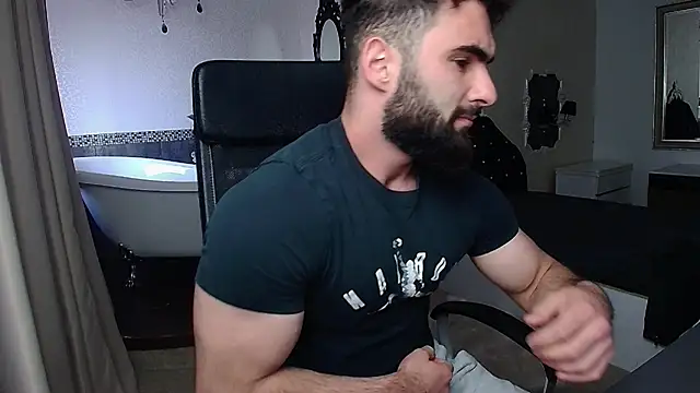Snapshot of MicahLane chatting on 22, 4, 2026 MicahLane online show from 22, 4, 2026