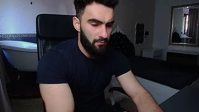 Snapshot of MicahLane chatting on 6, 5, 2026 MicahLane online show from 6, 5, 2026