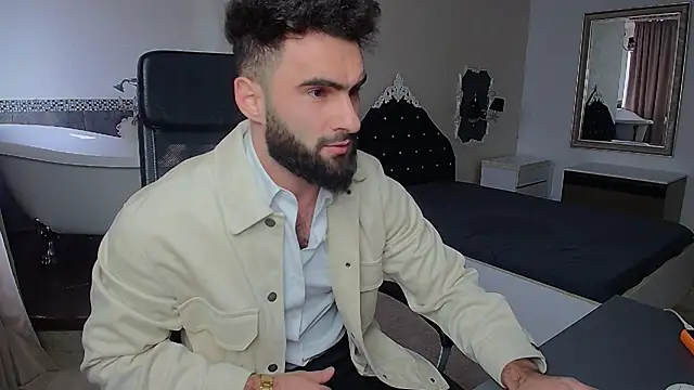 Snapshot of MicahLane chatting on 14, 5, 2026 MicahLane online show from 14, 5, 2026