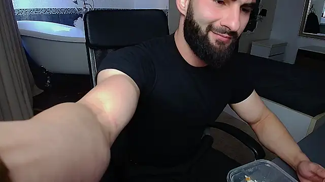 Snapshot of MicahLane chatting on 26, 5, 2026 MicahLane online show from 26, 5, 2026