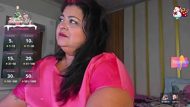 Snapshot of Hanna_curvy_ chatting on 20, 12, 2025 Hanna curvy online show from 20, 12, 2025