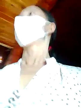 Snapshot of TRIEUTRIEU20 chatting on 28, 10, 2025 TRIEUTRIEU20 online show from 28, 10, 2025