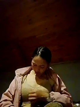 Snapshot of TRIEUTRIEU20 chatting on 31, 10, 2025 TRIEUTRIEU20 online show from 31, 10, 2025