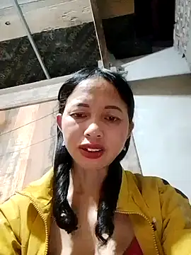 Snapshot of TRIEUTRIEU20 chatting on 11, 11, 2025 TRIEUTRIEU20 online show from 11, 11, 2025