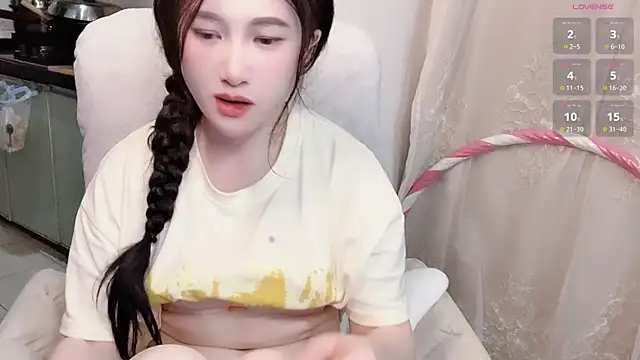 Snapshot of anna-888- chatting on 5, 11, 2025 anna-888- online show from 5, 11, 2025